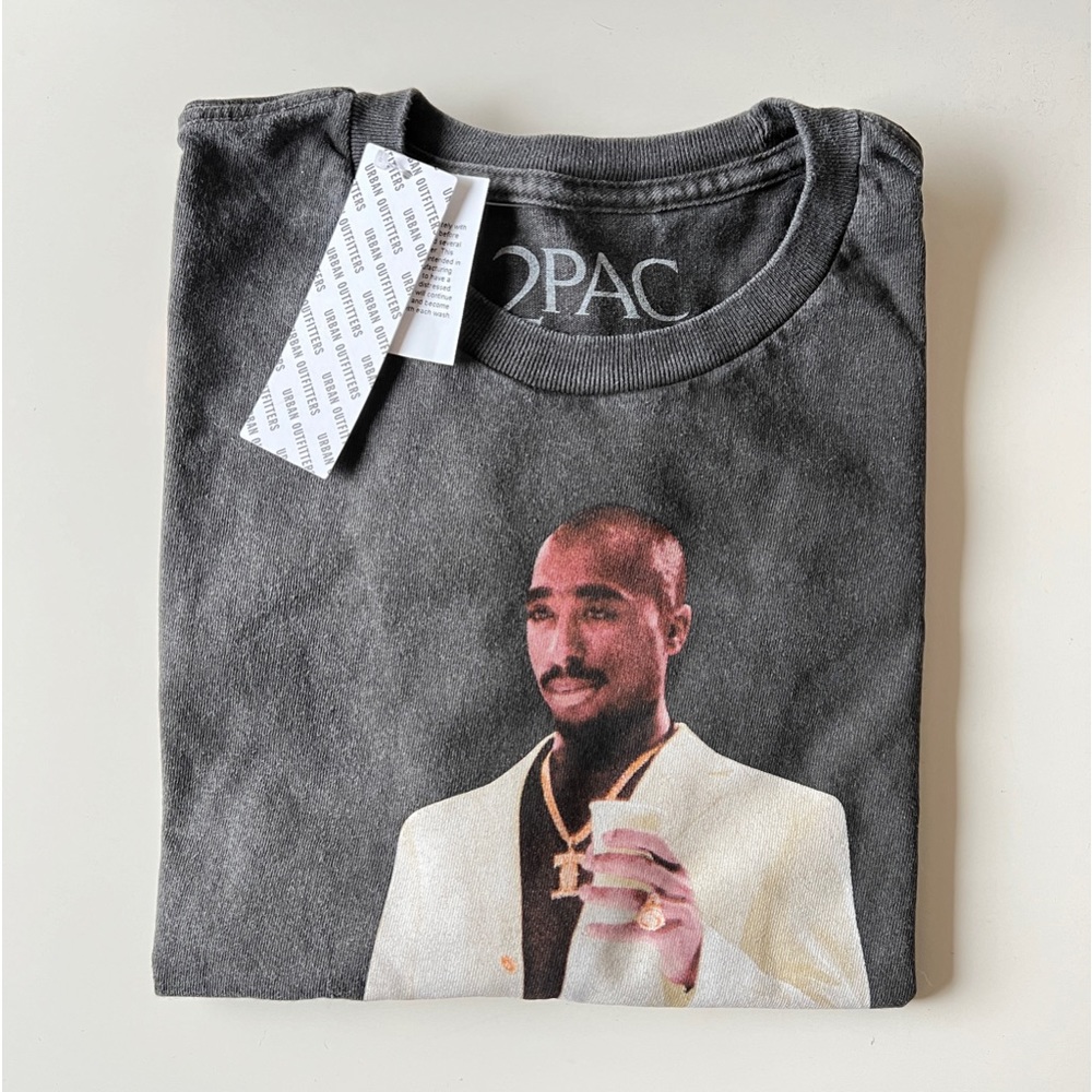 NEW Tupac Thug Life Tee Urban Outfitters Size XL